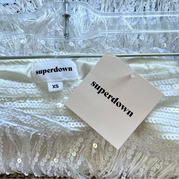 Superdown Akira Fringe Mini Skirt – Sequin Fringe Micro Mini - White - Size XS - Picture 8 of 11